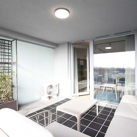 Aparthotel Otynska Point Prestige 4*