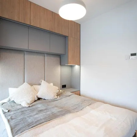 Hotel apartamentowy Otyńska Point Prestige 3*