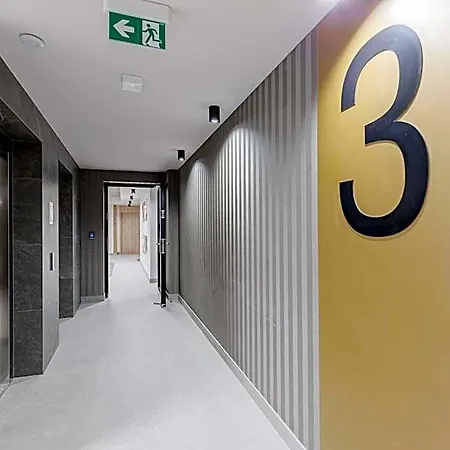 Otynska Point Prestige Βρότσλαβ