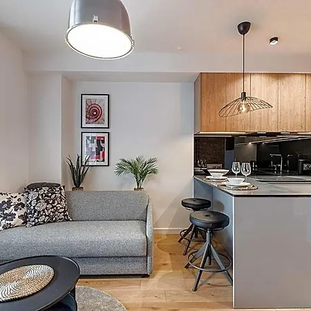Otynska Point Prestige 4* Βρότσλαβ